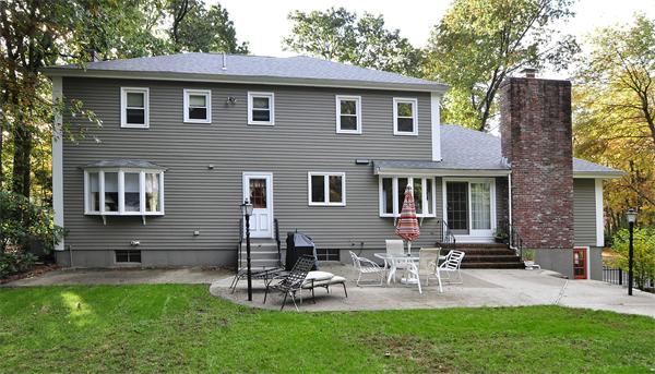 11 Hansom Road Andover, MA 01810 - Photo 18 of 21 Gallery Image 18