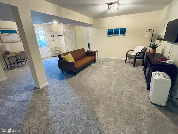 $1,600 | 1492 Apple Court, St. Leonard, MD 20685