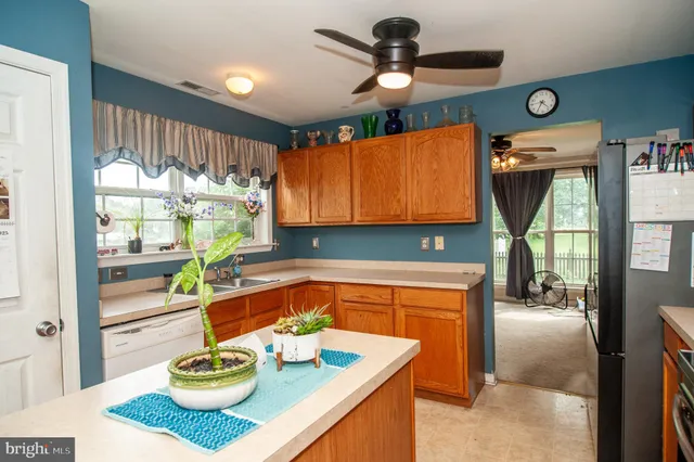 $345,000 | 202 West Darby Circle, Dover, DE 19904