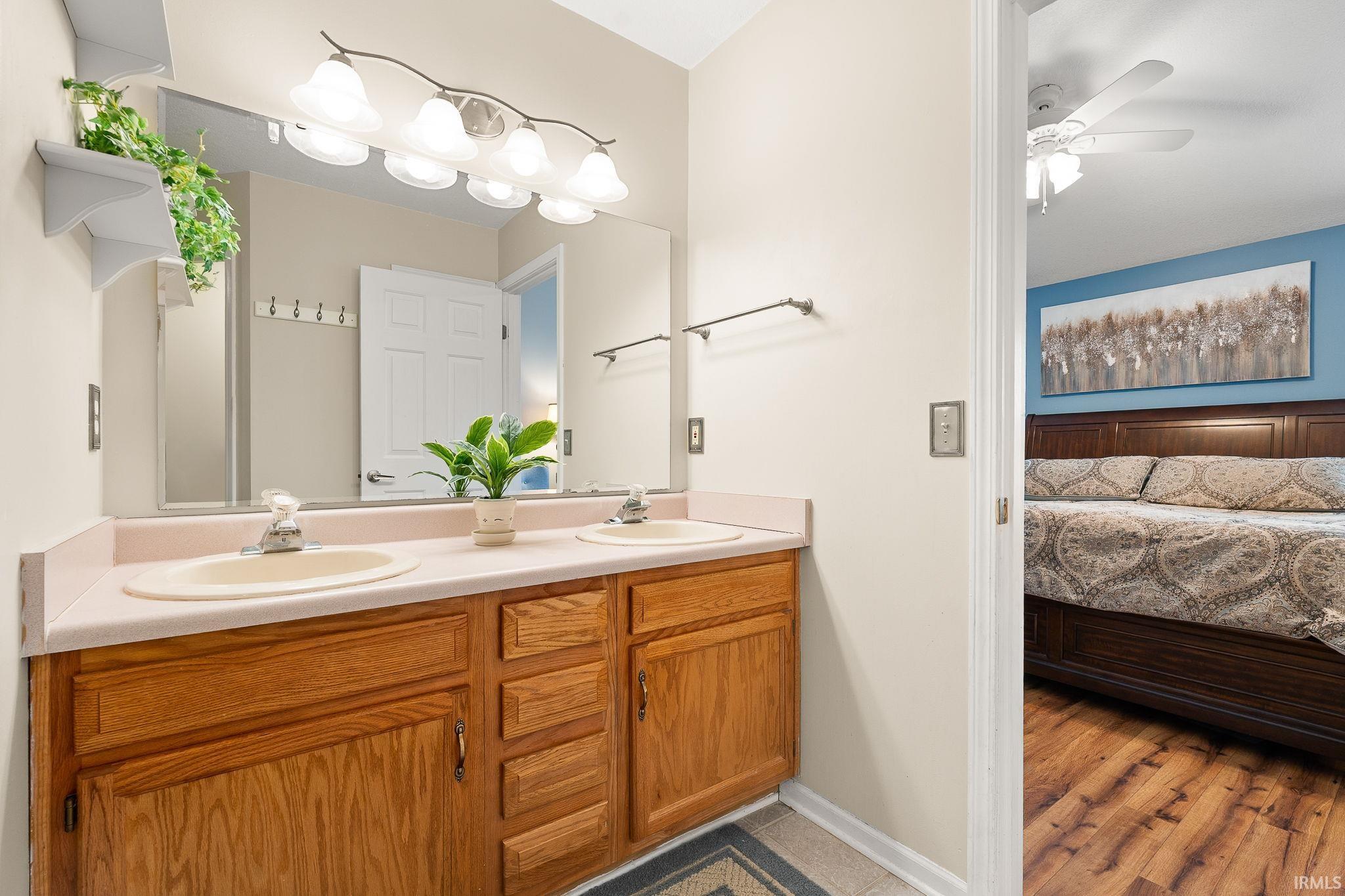 8907 Goshawk Lane Fort Wayne, IN 46825 - Photo 12 of 28