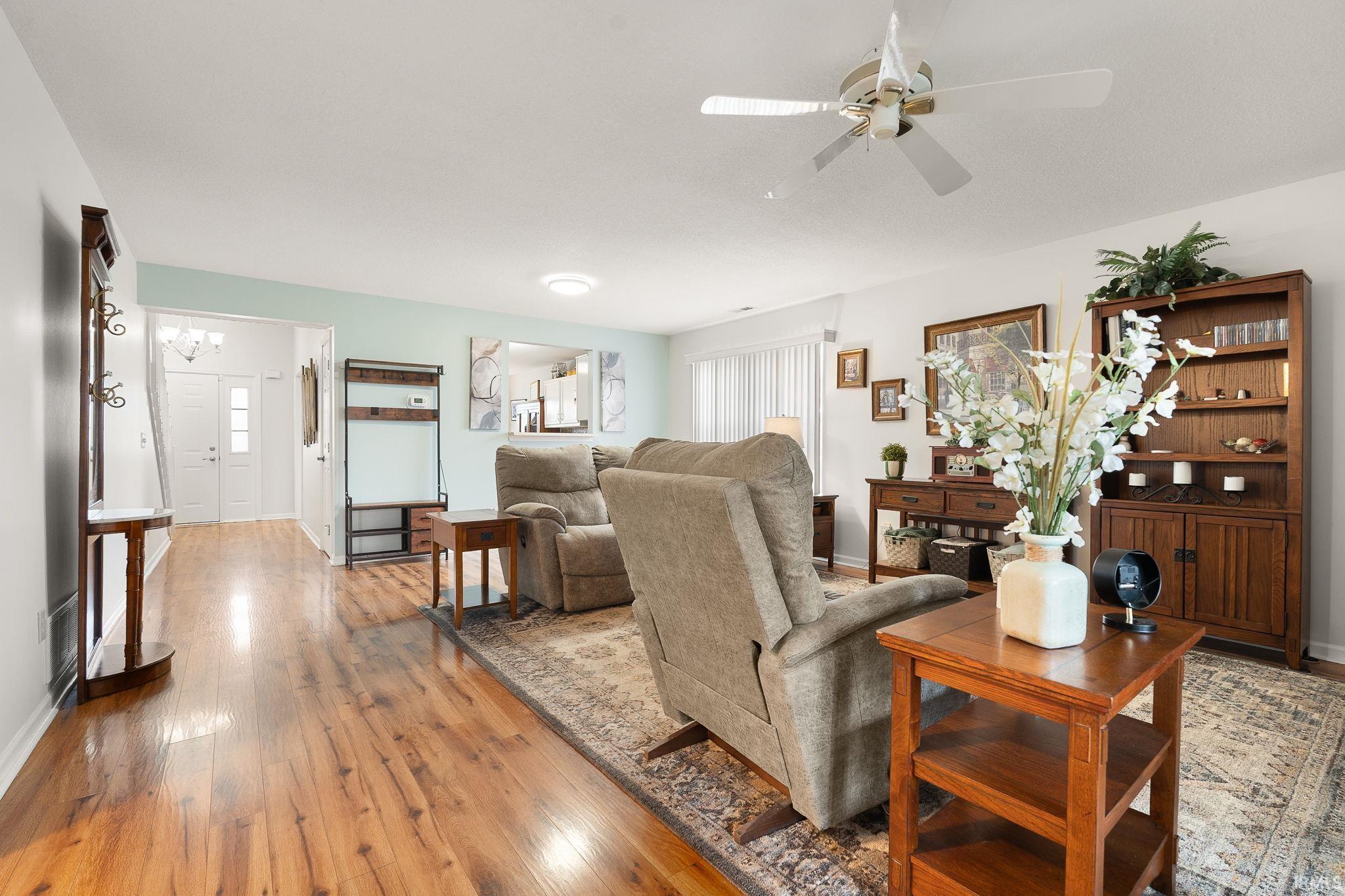 8907 Goshawk Lane Fort Wayne, IN 46825 - Photo 8 of 28