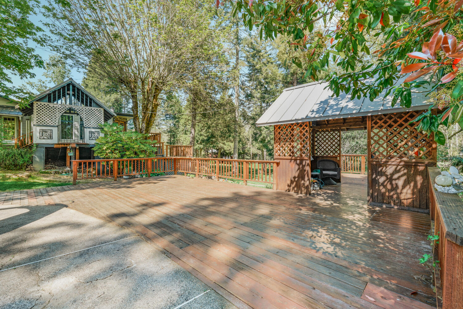 1381 Oak Hill Road Roseburg, OR 97471 - Photo 29 of 47 DSC00911