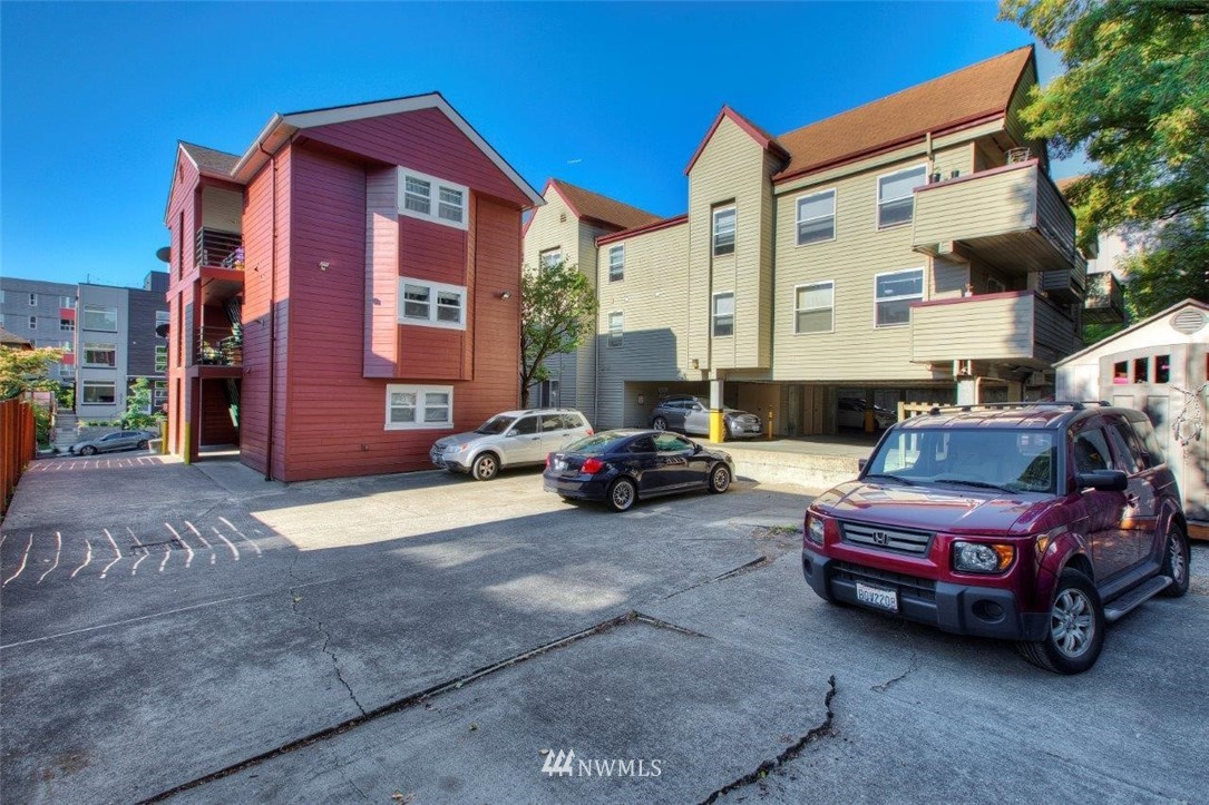 2016 South Main Street Seattle, WA 98144 - Photo 2 of 14 Gallery Image 2