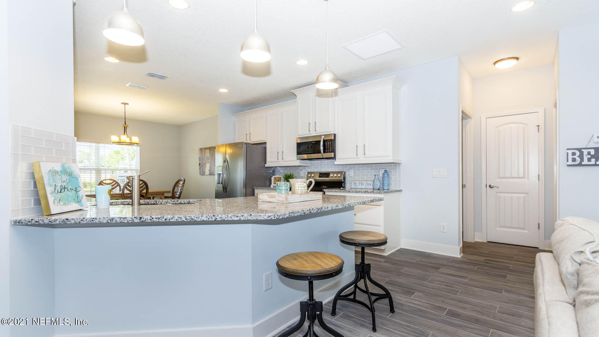 705 Amberjack Lane Atlantic Beach, FL 32233 - Photo 14 of 40 014_Gourmet Kitchen