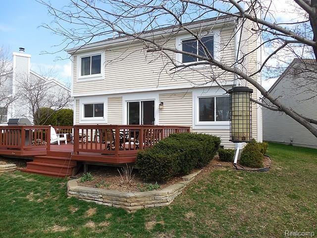 373 Huntington Court Rochester, MI 48307 - Photo 10 of 17 Huntington Exterior.jpg