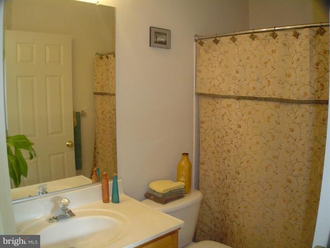 2410 Beaver Crossing Road Edgewood, MD 21040 - Photo 11 of 14 Master Bath