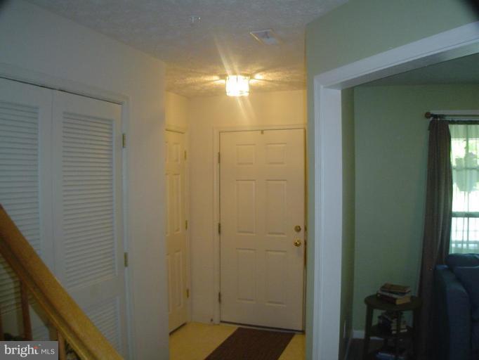 2410 Beaver Crossing Road Edgewood, MD 21040 - Photo 4 of 14 Entrance / Foyer