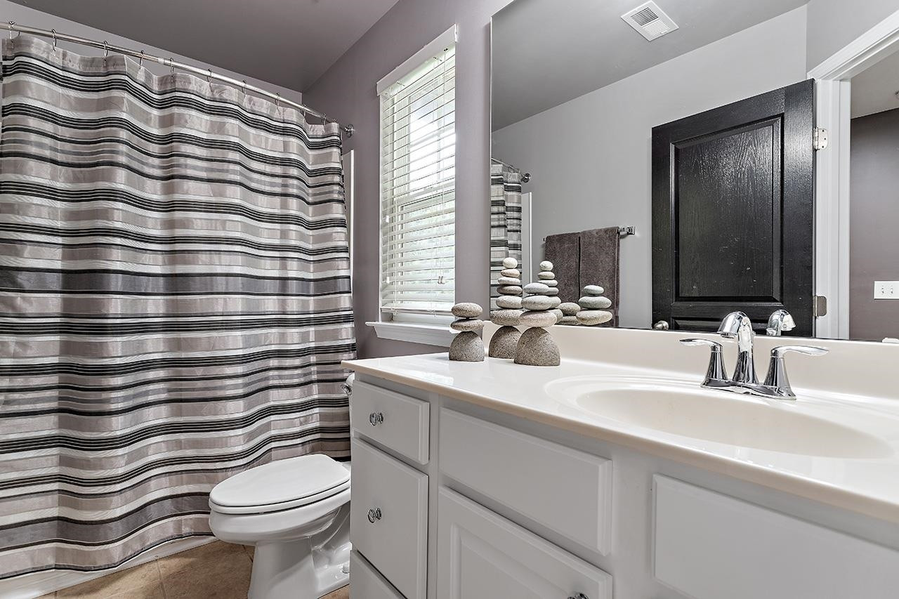 4617 Springerly Lane Raleigh, NC 27612 - Photo 33 of 47 Photo 34