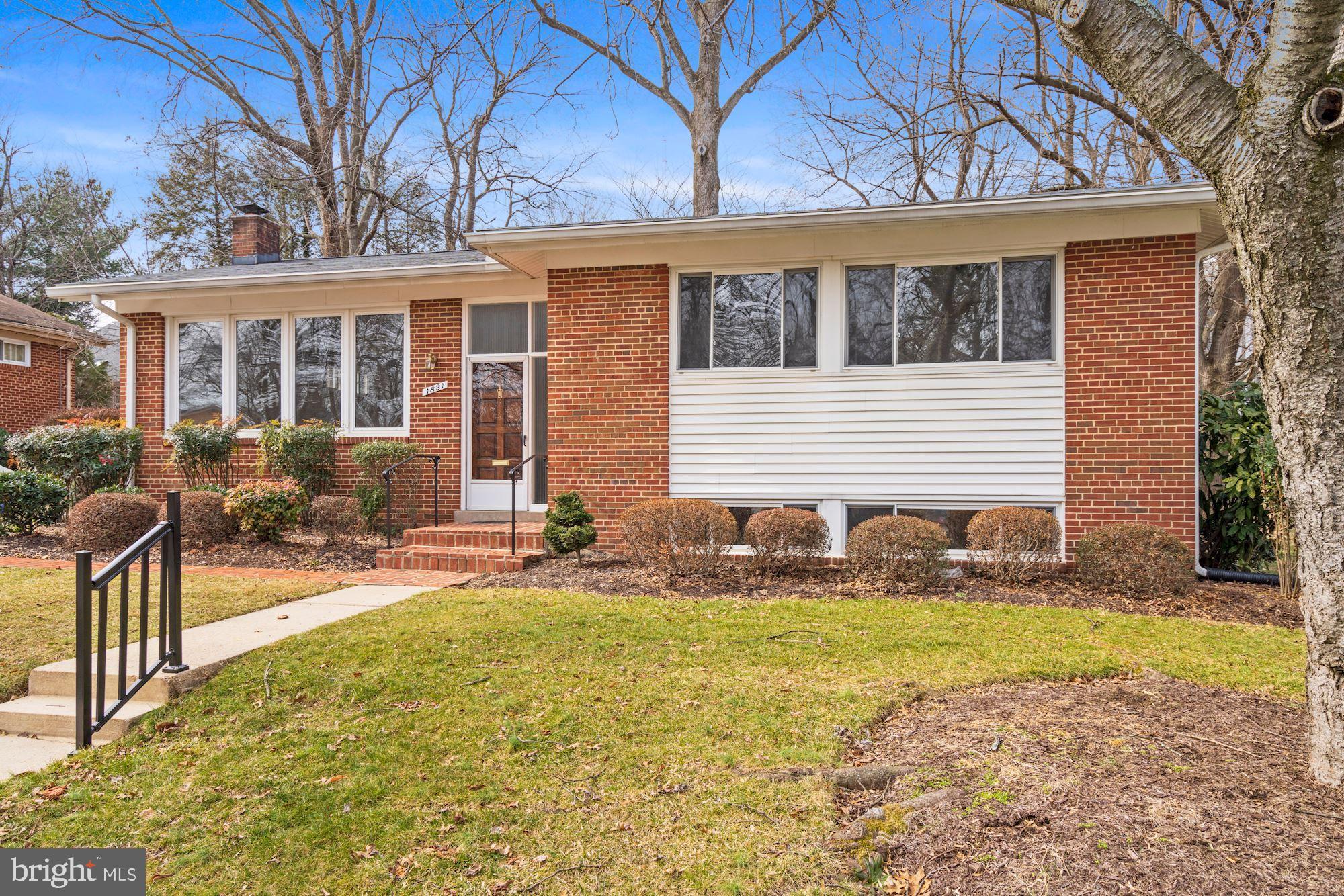 1821 Reedie Drive Silver Spring, MD 20902 - Photo 3 of 28 Gallery Image 3