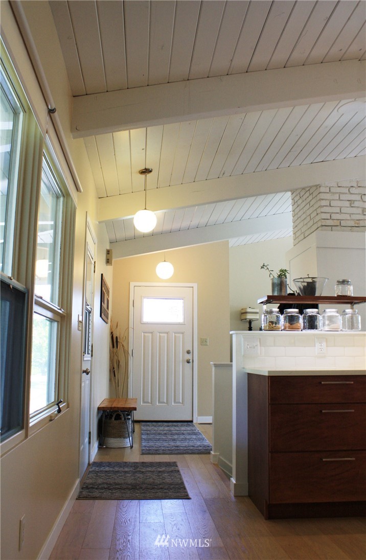 1145 Lingbloom Road Bellingham, WA 98226 - Photo 4 of 22 Gallery Image 4