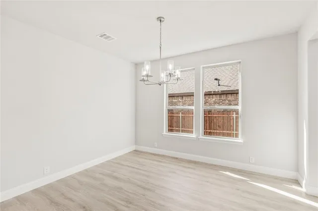 $595,000 | 409 Atlas Cedar Drive, Glenn Heights, TX 75154