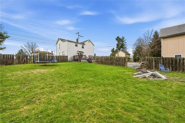 $119,900 | 7185 West Market Street, Mercer, PA 16137