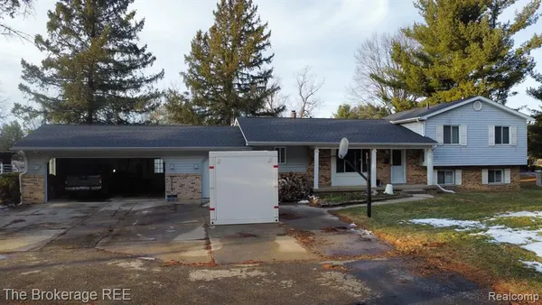 $399,900 | 13405 Fagan Road, Holly, MI 48442