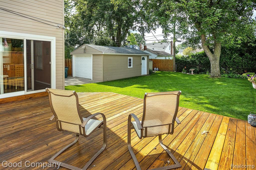 2427 Columbia Road Berkley, MI 48072 - Photo 34 of 38 Gallery Image 34