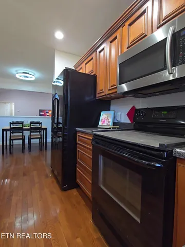 $350,000 | 1050 Jane Phillips Road, Oneida, TN 37841