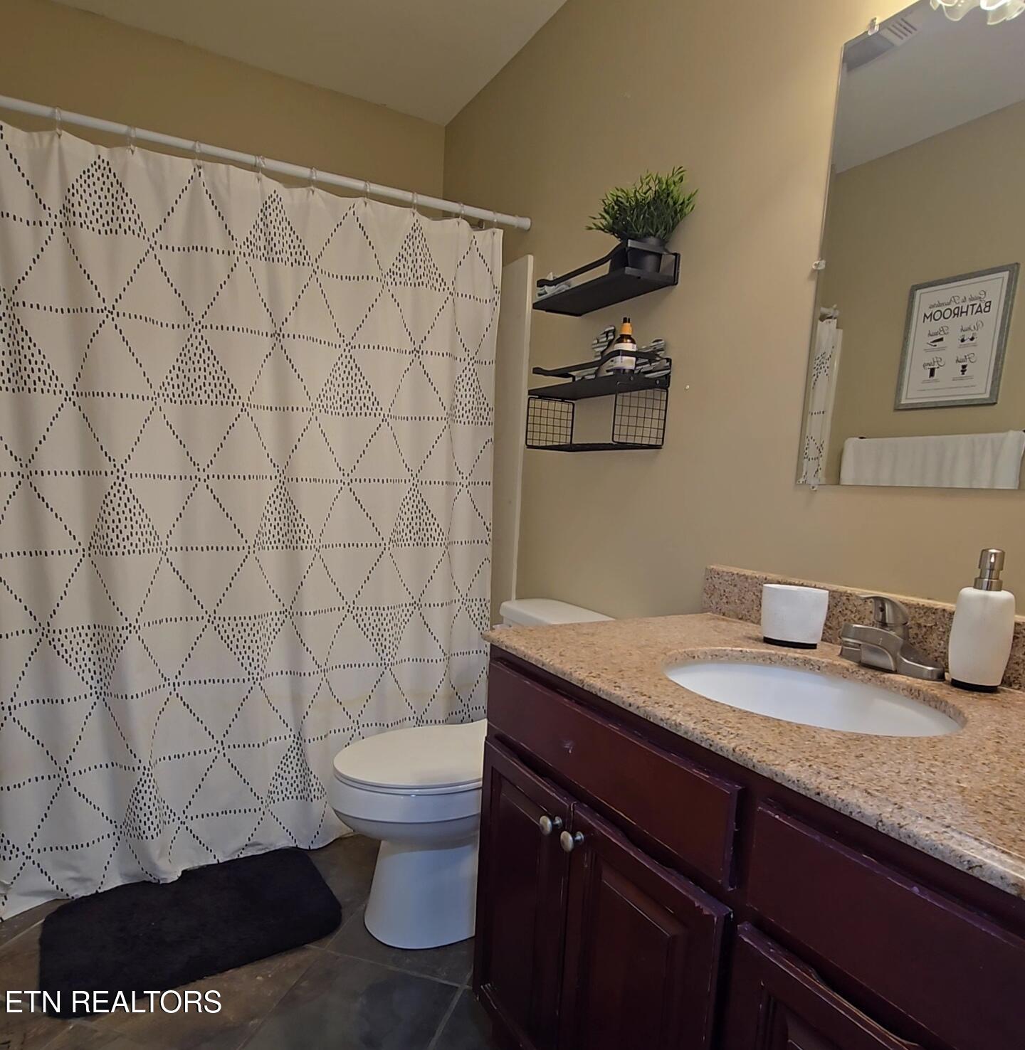1050 Jane Phillips Road Oneida, TN 37841 - Photo 34 of 45 20251023_115150_02