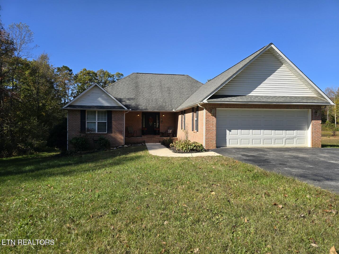 1050 Jane Phillips Road Oneida, TN 37841 - Photo 4 of 45 20251023_114857