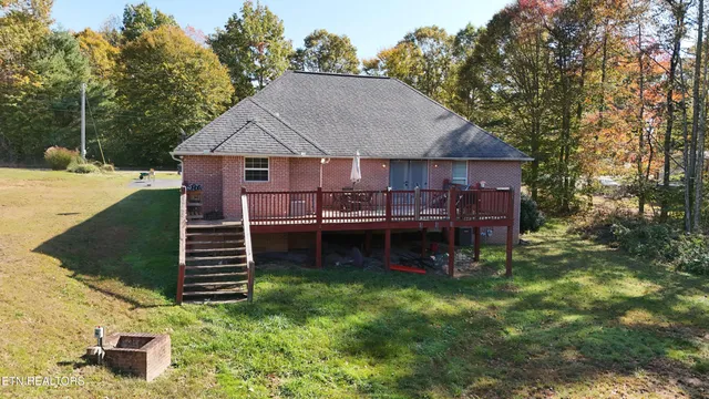 $350,000 | 1050 Jane Phillips Road, Oneida, TN 37841