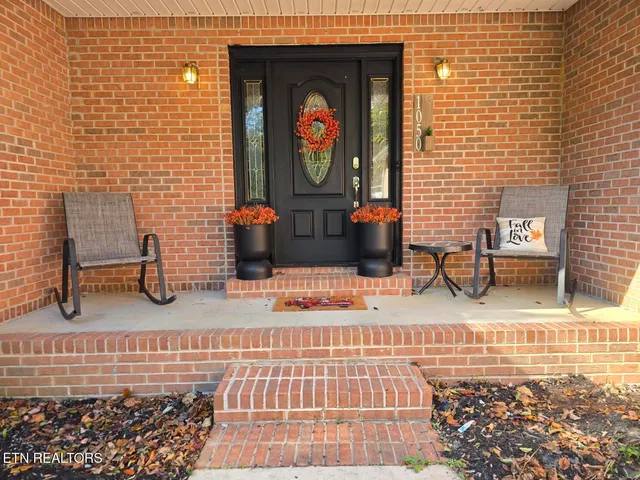 $350,000 | 1050 Jane Phillips Road, Oneida, TN 37841