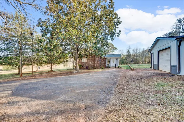 $289,900 | 489 Campground Road, Liberty, SC 29657