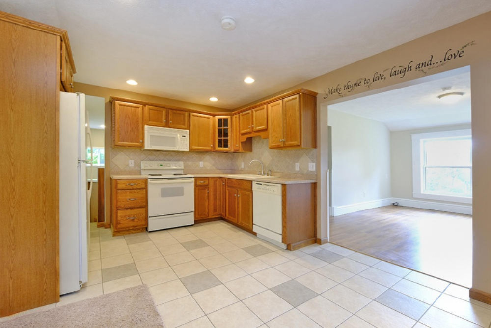 13355 Litts Road Delton, MI 49046 - Photo 5 of 49 13355 Litts Road-10