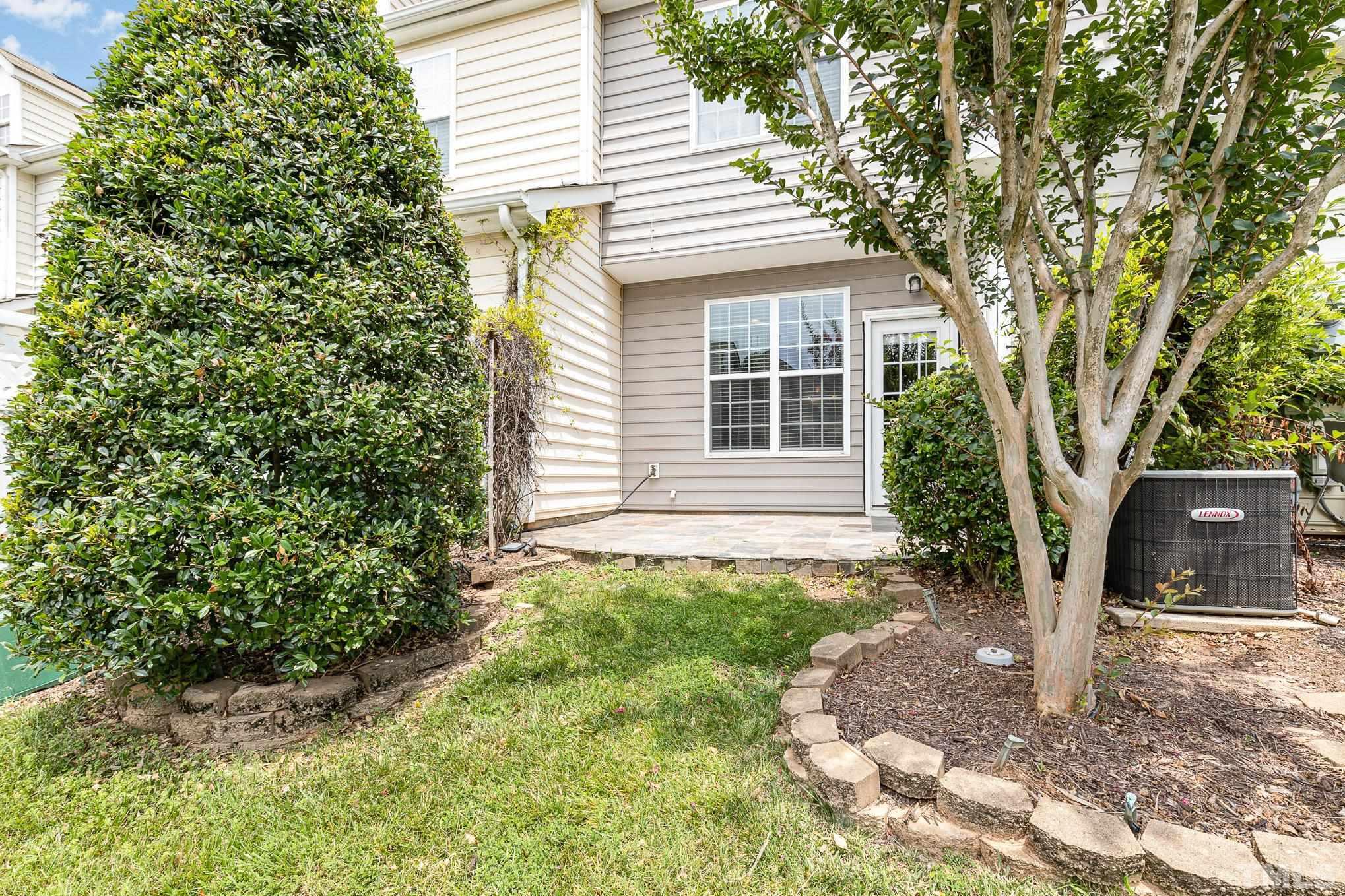 800 Bryant Street Raleigh, NC 27603 - Photo 18 of 20 a front view of a house with a yard