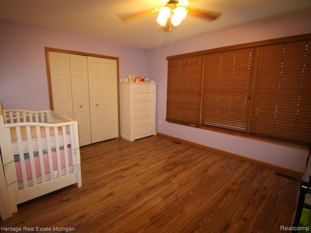 10361 Betterly Road Howell, MI 48855 - Photo 8 of 15 IMG_0904.jpg