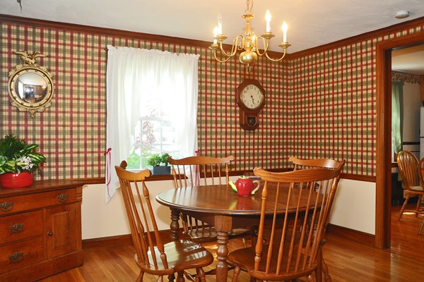 31 Clancy Road Boston, MA 02124 - Photo 3 of 13