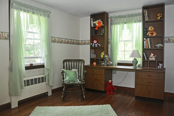 31 Clancy Road Boston, MA 02124 - Photo 7 of 13