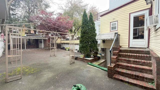 $3,200 | 6013 Buchanan Place, West New York, NJ 07093