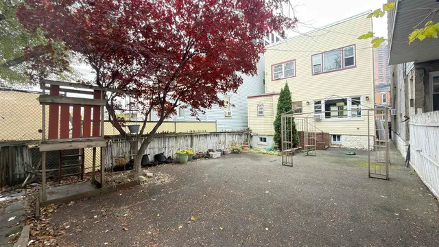 $3,200 | 6013 Buchanan Place, West New York, NJ 07093