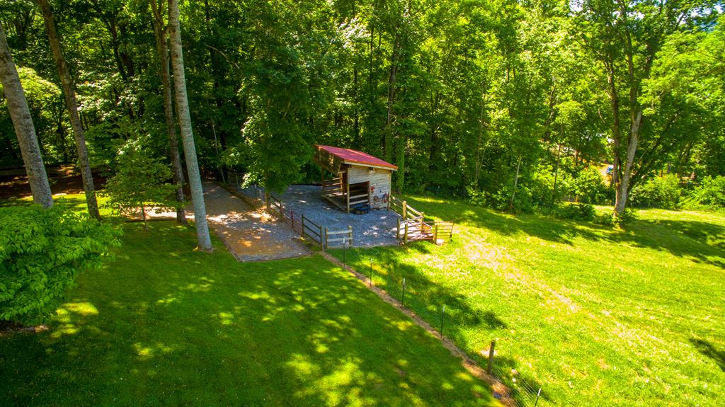 2899 Gribble Edwards Road Hayesville, NC 28904 - Photo 5 of 65 Gallery Image 5