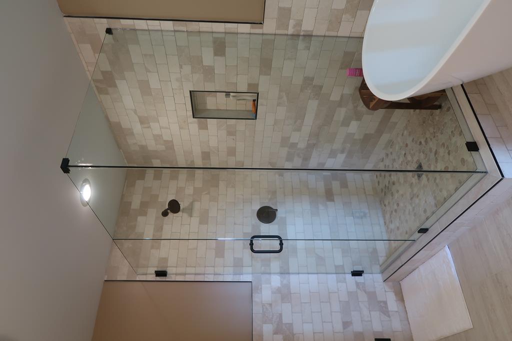 2899 Gribble Edwards Road Hayesville, NC 28904 - Photo 59 of 65 Lower Level bathtub