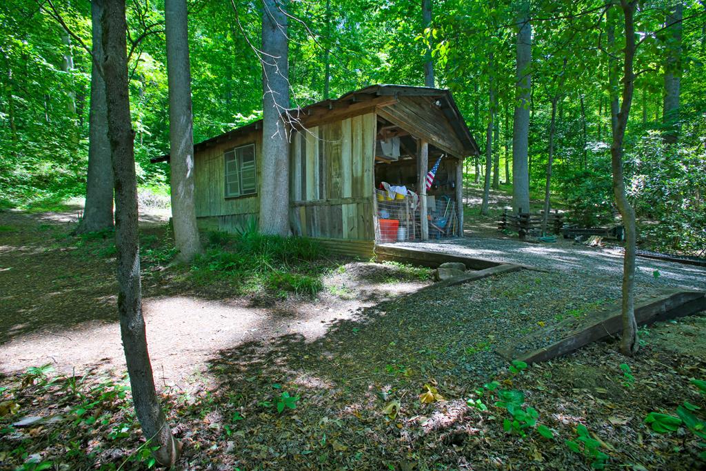 2899 Gribble Edwards Road Hayesville, NC 28904 - Photo 8 of 65 Gallery Image 8