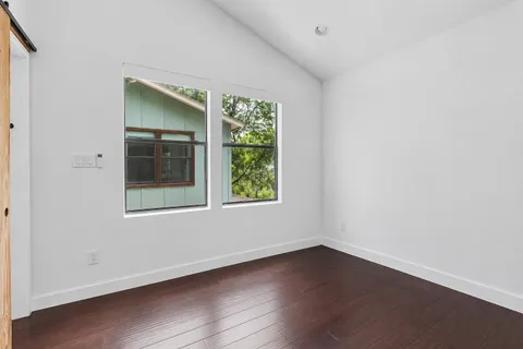 $4,500 | 2704 East 4th Street, Austin, TX 78702