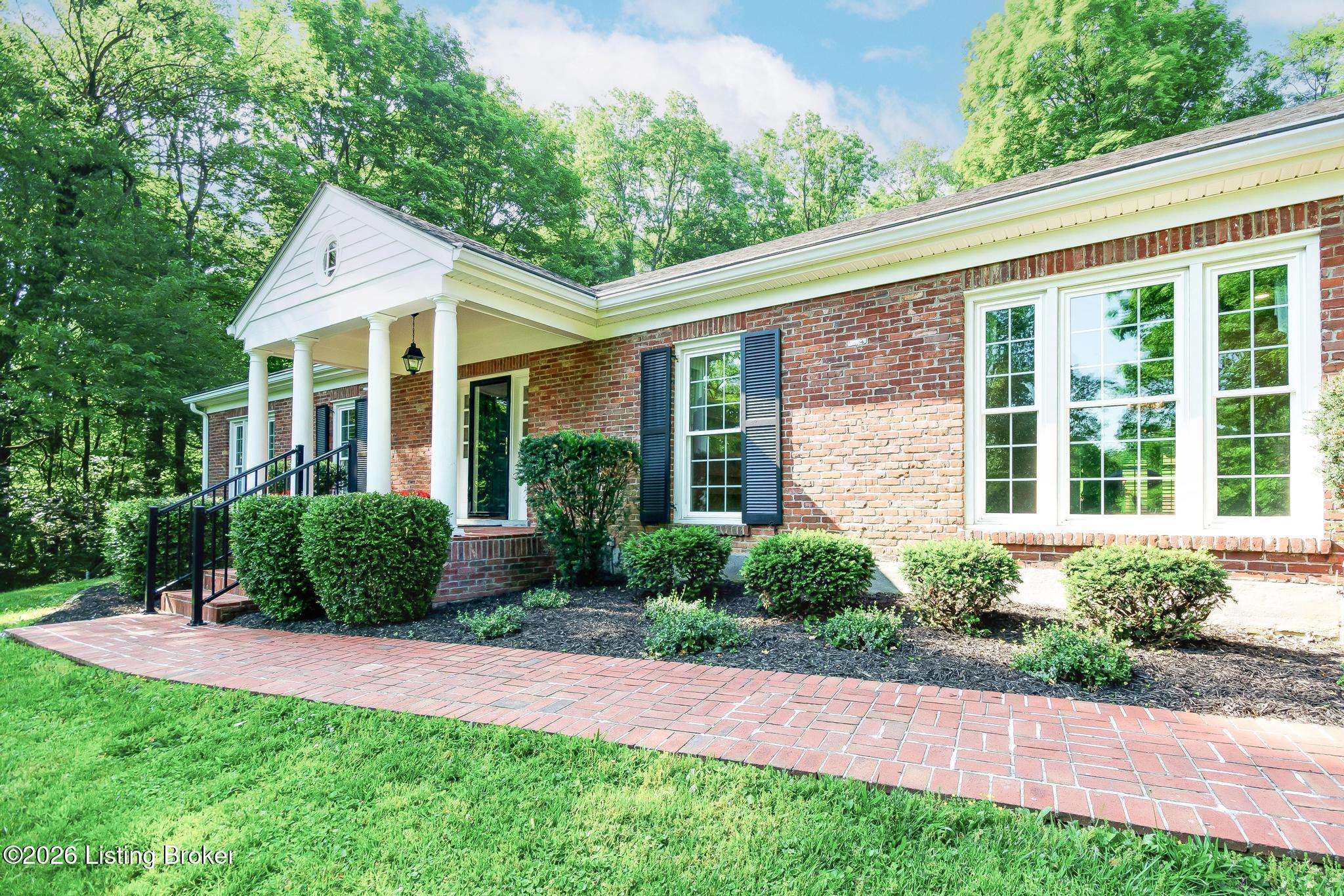 427_Twinbrook_Rd_40207_108