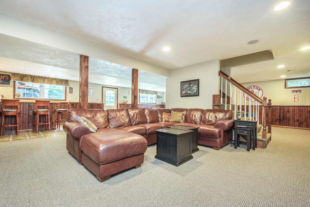 27 Surrey Road Littleton, MA 01460 - Photo 23 of 30 Gallery Image 23