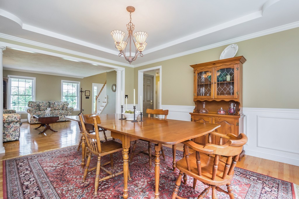 27 Surrey Road Littleton, MA 01460 - Photo 6 of 30 Gallery Image 6