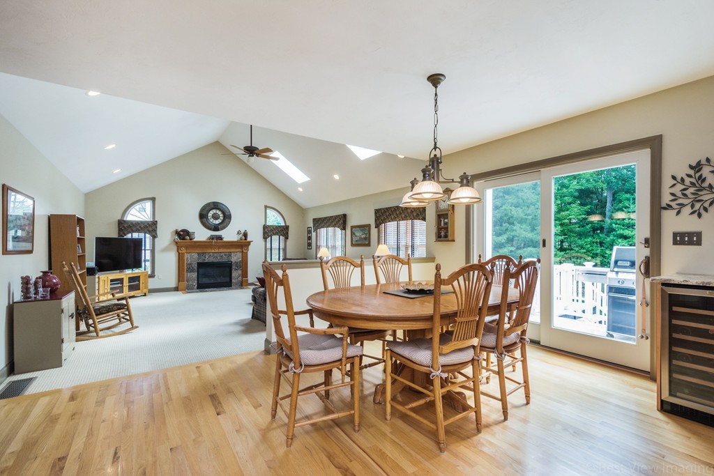27 Surrey Road Littleton, MA 01460 - Photo 7 of 30 Gallery Image 7