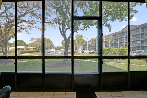 $209,000 | 13455 Southwest 16th Court, Unit 114F, Pembroke Pines, FL 33027