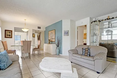 $209,000 | 13455 Southwest 16th Court, Unit 114F, Pembroke Pines, FL 33027