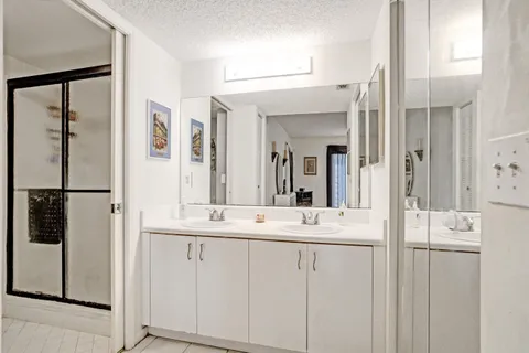 $209,000 | 13455 Southwest 16th Court, Unit 114F, Pembroke Pines, FL 33027