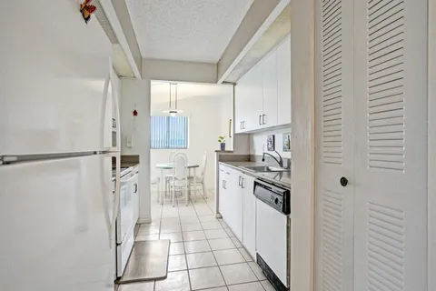 $209,000 | 13455 Southwest 16th Court, Unit 114F, Pembroke Pines, FL 33027