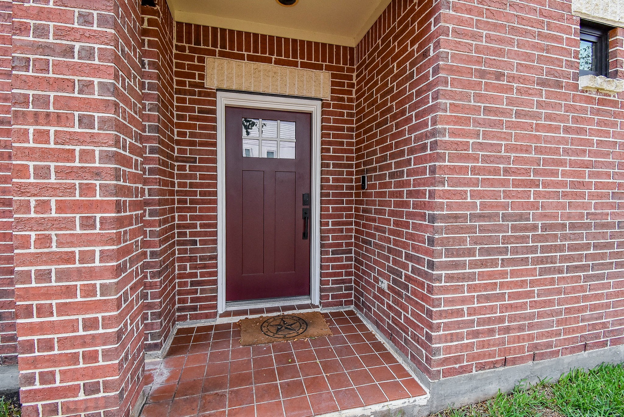 3720 Link Valley Houston, TX 77025 - Photo 3 of 25 a view of a brick wall