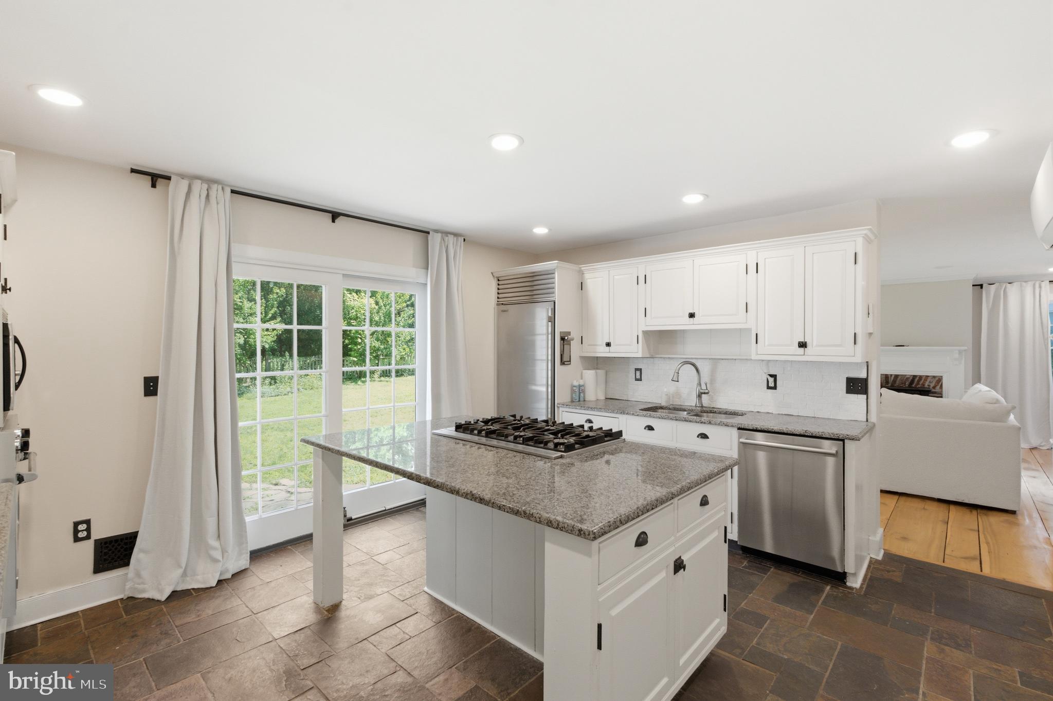 4273 Quakerbridge Road Princeton, NJ 08540 - Photo 15 of 46 Gallery Image 15