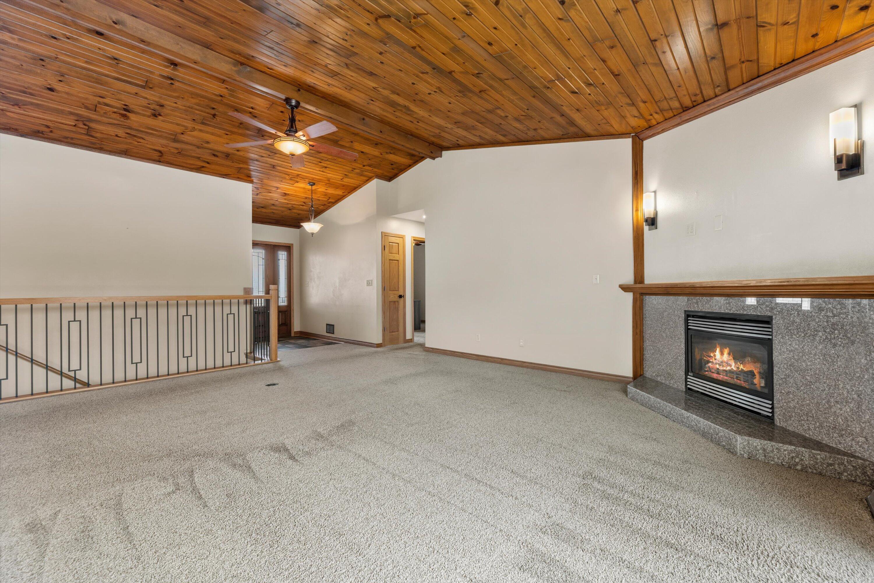 N78W15339 Haymeadow Road Menomonee Falls, WI 53051 - Photo 7 of 50 Spacious Living Space