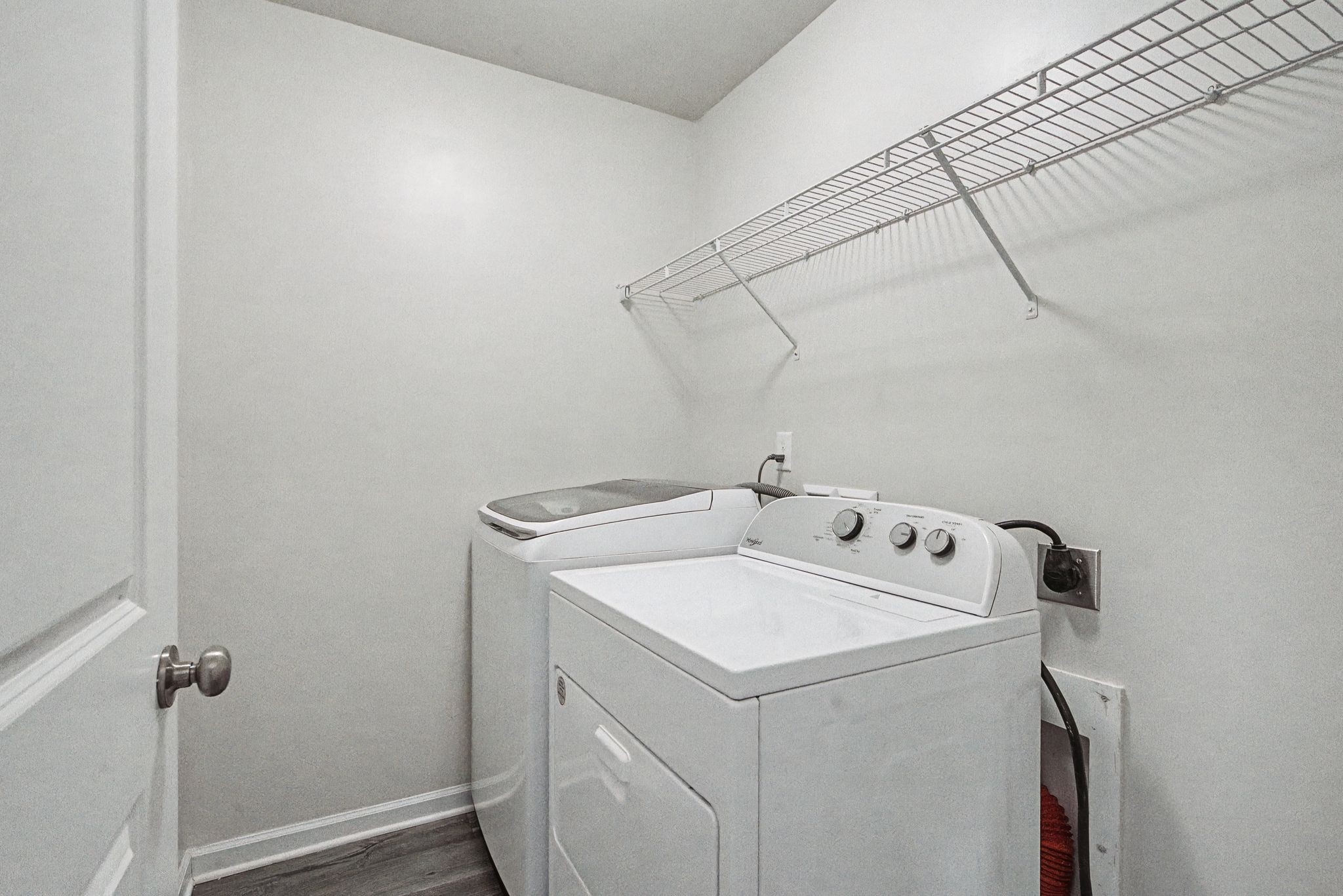 225 Masters Way Fayetteville, TN 37334 - Photo 16 of 31 a utility room with dryer and washer