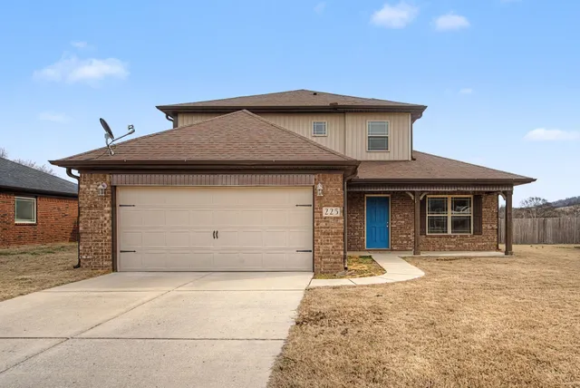 $319,000 | 225 Masters Way, Fayetteville, TN 37334