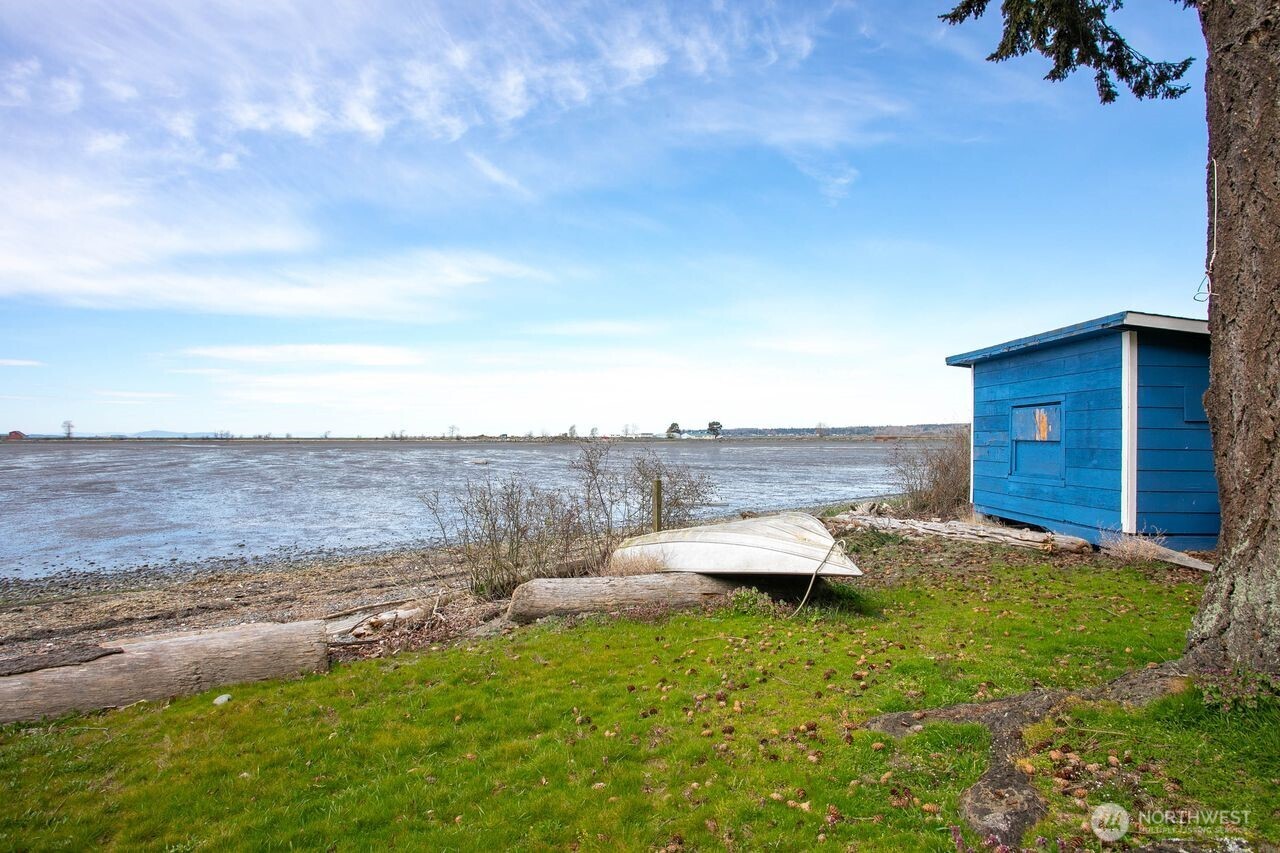 3671 Harnden Road Bellingham, WA 98226 - Photo 35 of 39 Gallery Image 35