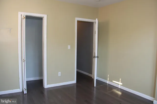 an empty room and wooden floor